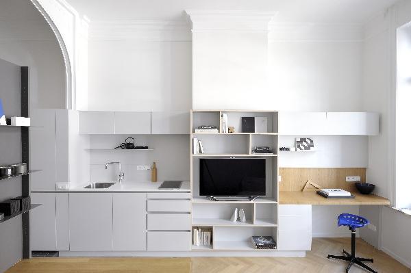 Unid Design - Sébastien Pochet - How to do with 30 m2. A urban \